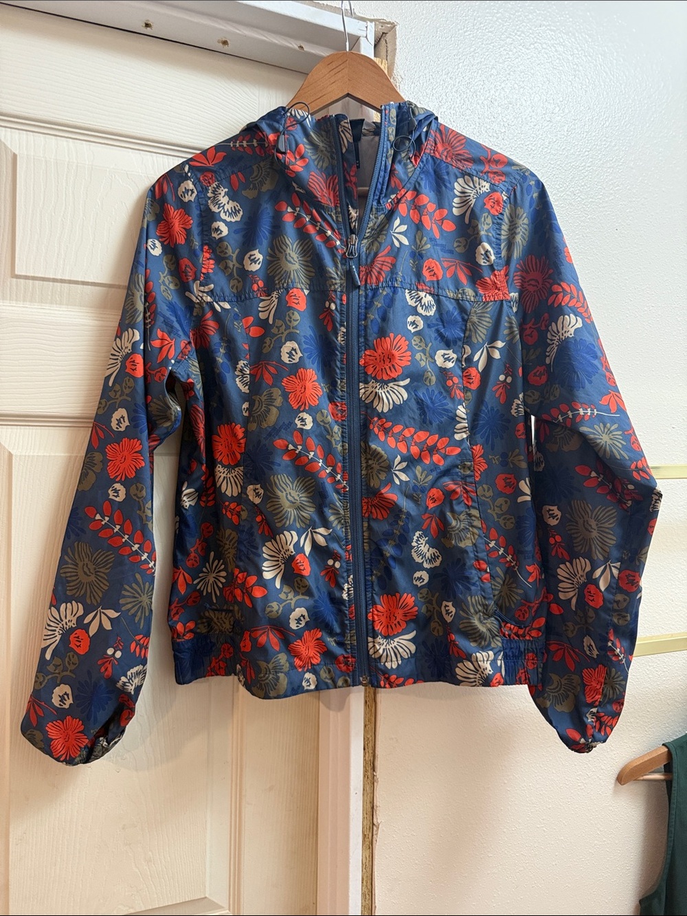 The North Face Navy Floral Hooded Bomber Jacket - Red & Cream Accents